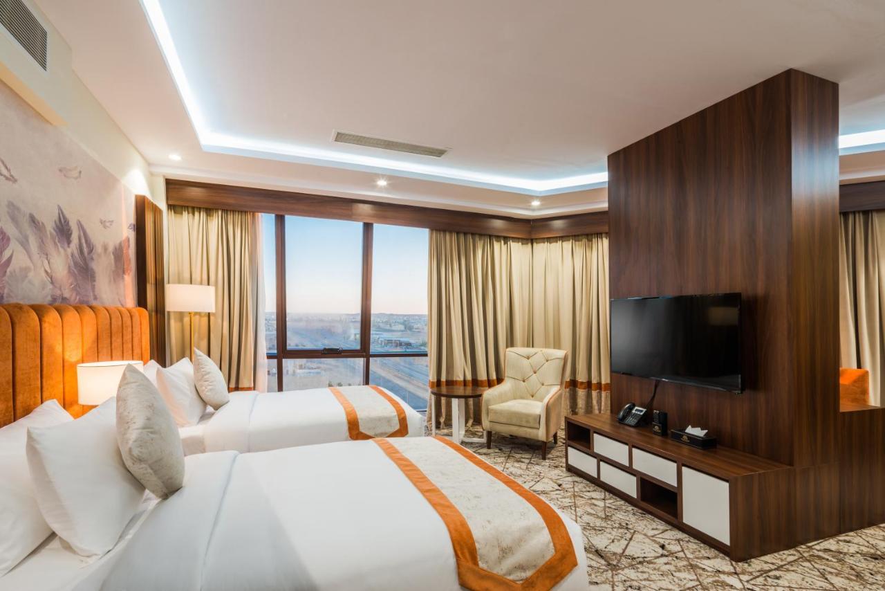 Tulip Plaza Hotel Sakakah Buitenkant foto